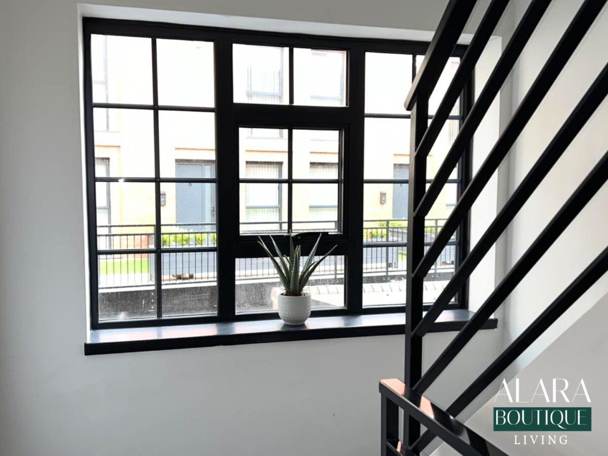 3 Floor Townhouse Luxury Living Alara Boutique Apartment Бирмингам Екстериор снимка