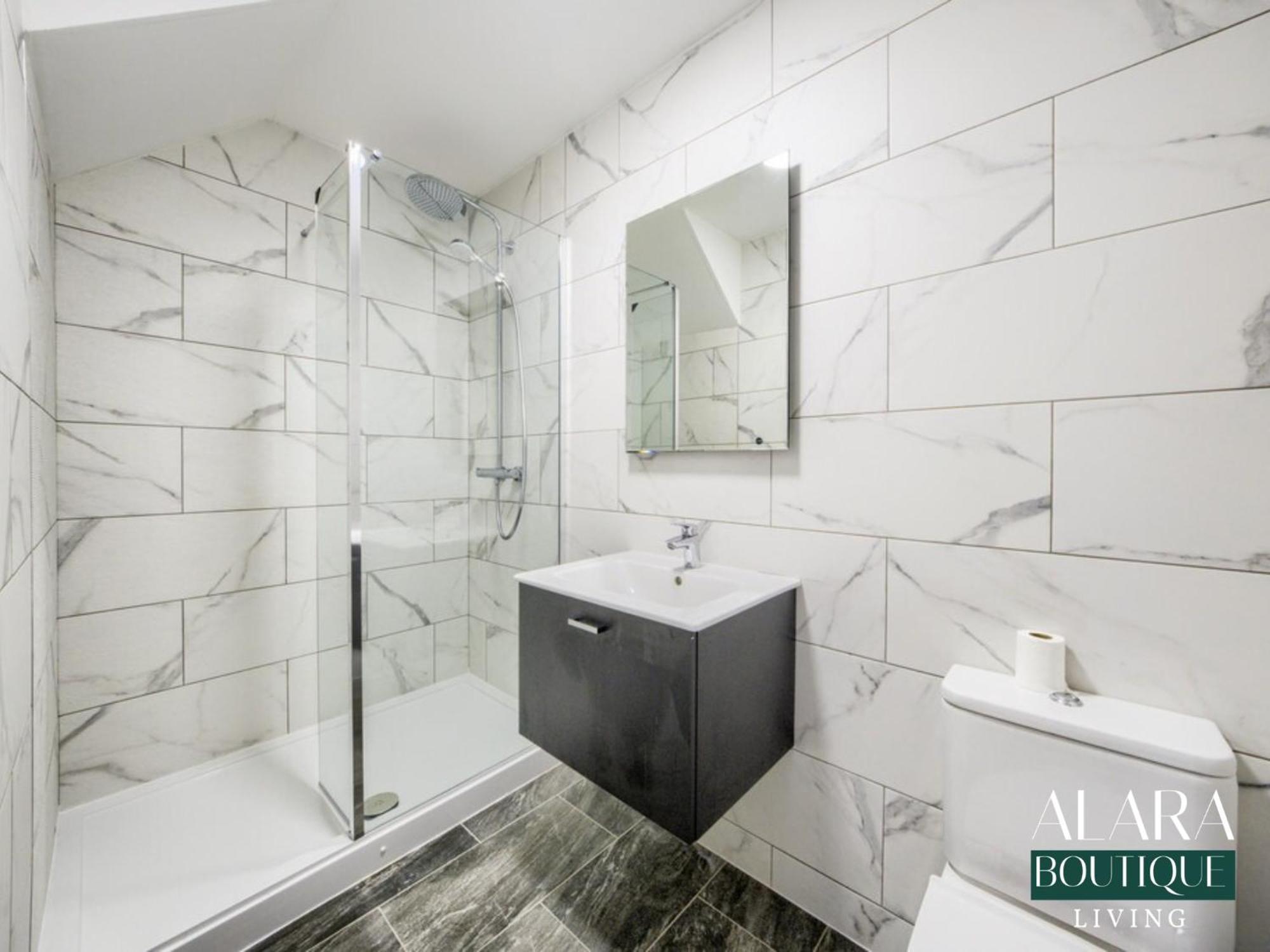 3 Floor Townhouse Luxury Living Alara Boutique Apartment Бирмингам Екстериор снимка